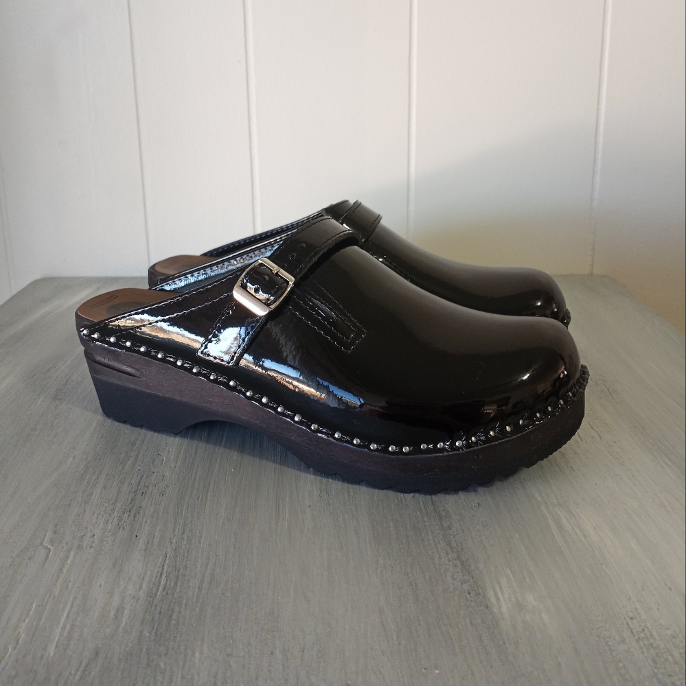 Troentorp Donatello Clogs Size 41 Women's 11 Mens 8